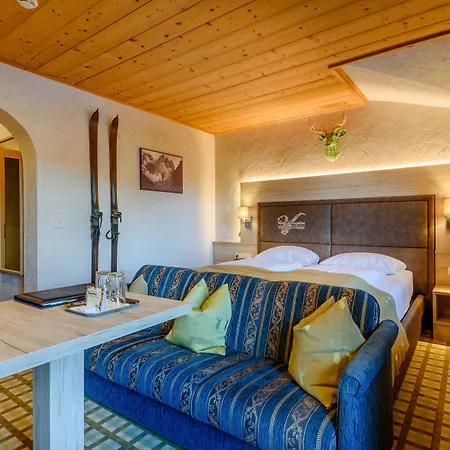 Vier Jahreszeiten Wellnessresort Achensee-3